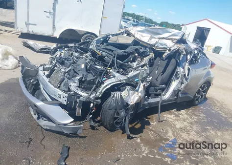 2018 Toyota C-Hr Xle z USA, uszkodzony, nr VIN NMTKHMBX0JR044144